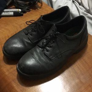 THOROGOOD work shoes. Size 12.